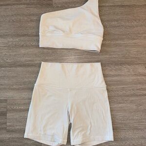 Lululemon Ribbed Set, Shorts 6”, size 4 bra, size 6 shorts